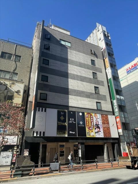 池袋駅 徒歩4分！人気エリアで集客見込◎24時間営業可能スケルトン物件